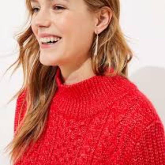 NWT CROPPED TURTLENECK CABLE SWEATER - Picture 2 of 6